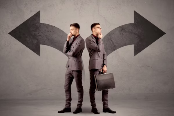 VAT czy zwolnienie z VAT – co bardziej się opłaca?