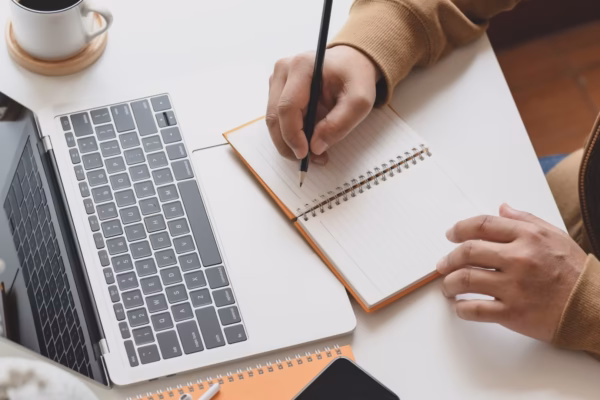 Wirtualne biuro dla freelancera – grafik, copywriter i specjalista SEO